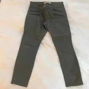 Army green ankle pant